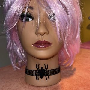 New,  Spider choker